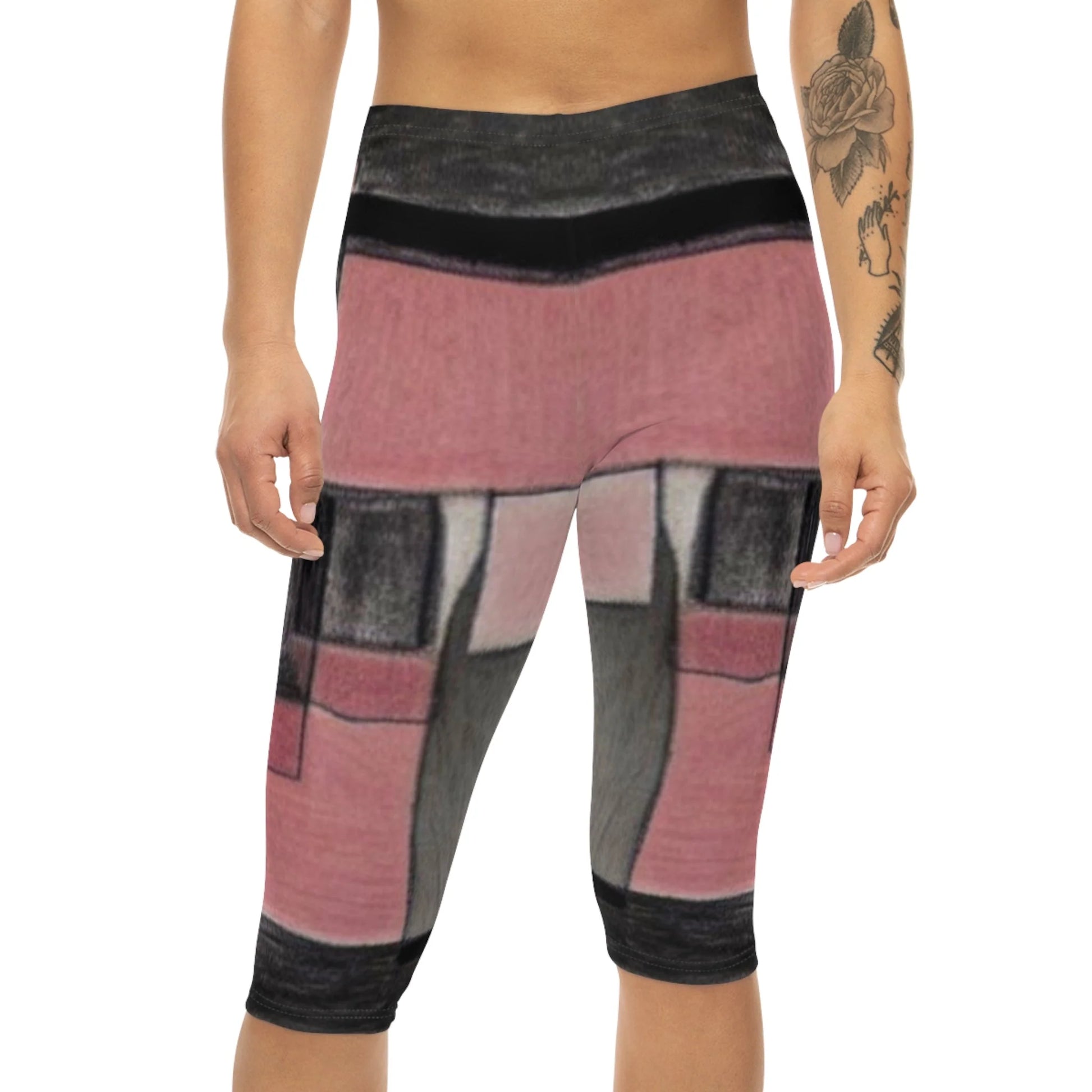 Women’S Capri Leggings PINK SQUARES by Queennoble